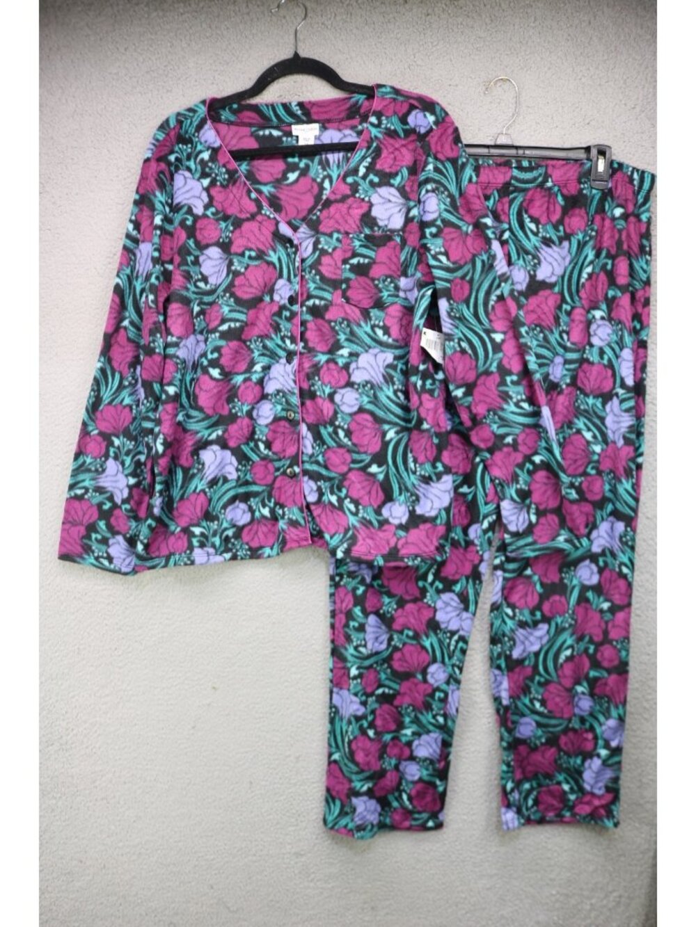 Jaclyn Smith Dark Florals Soft Fleece Long‎ Sleeve Pajama Set-Large-NWT-Soft